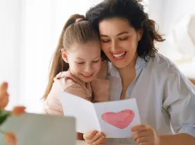 Photo de profil Cadeau derniere minute fetes meres