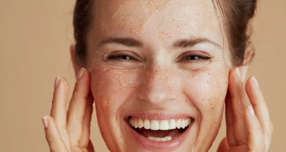 Les 5 meilleurs exfoliants pour le visage (2025) | Nos Recos