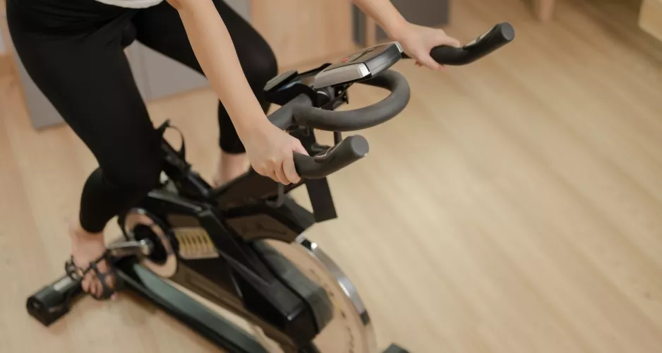 Les 4 meilleurs vélos stationnaires (2025)