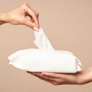 Les 5 meilleures lingettes démaquillantes (2025)