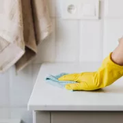 Les 5 meilleurs produits pour laver de la céramique (2026)