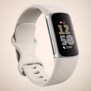 La montre intelligente qui plaît à tout le monde est en solde!