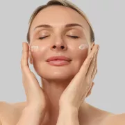 Les 5 meilleures crèmes hydratantes pour le visage (2026)
