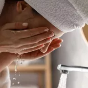 Les 5 meilleurs nettoyants pour le visage (2026)