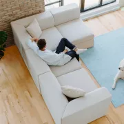 J'ai noté le divan Atmosphère de Cozey sur 4 critères : voici mon verdict